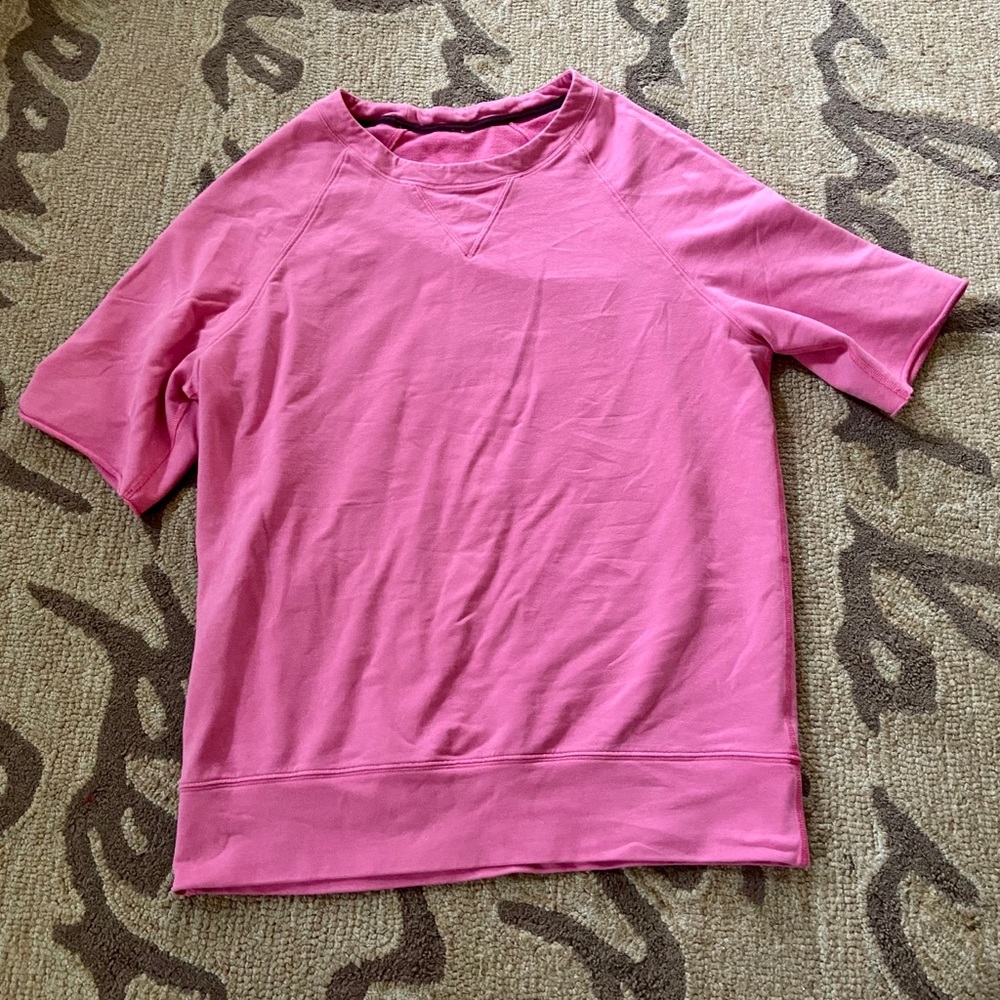 Lululemon short sleeve pullover, size 4